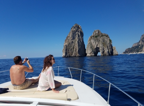 Private boat tour to Capri